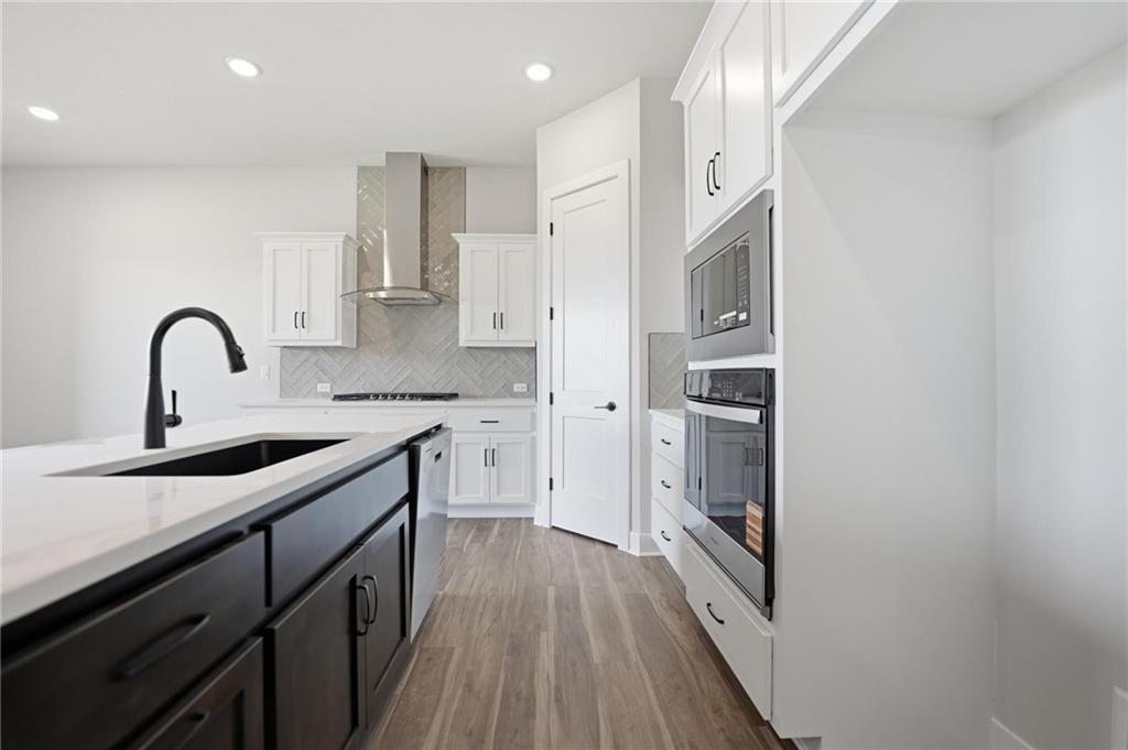 Photo of 1404 N 163rd Court