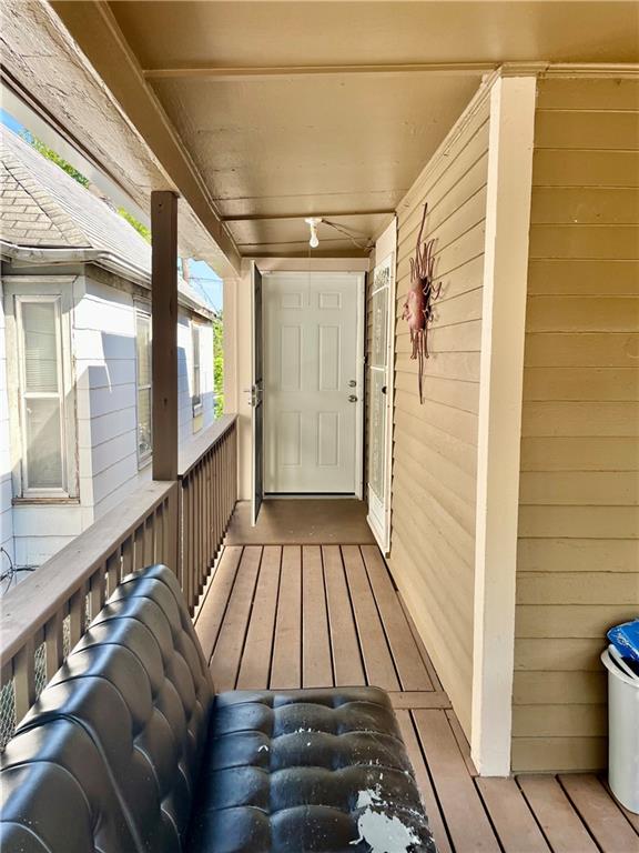 Photo 6 of 902 W 29TH Street
