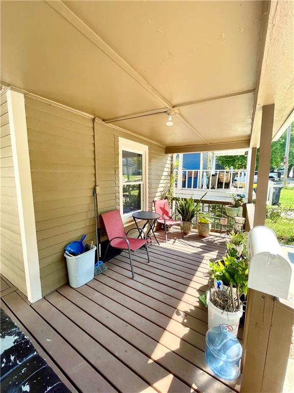 Photo 7 of 902 W 29TH Street
