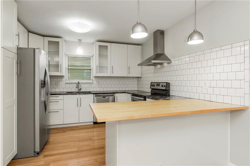 Photo 6 of 3116 N 84TH Terrace