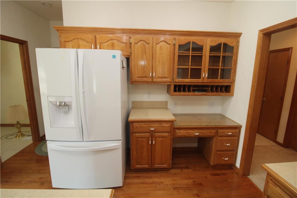Photo 7 of 2901 Eastbrook Court