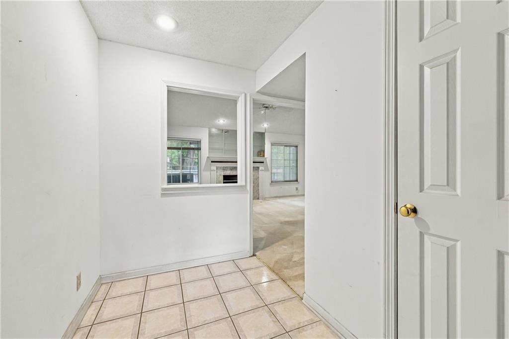 Photo 7 of 4017 S Crysler Avenue #7