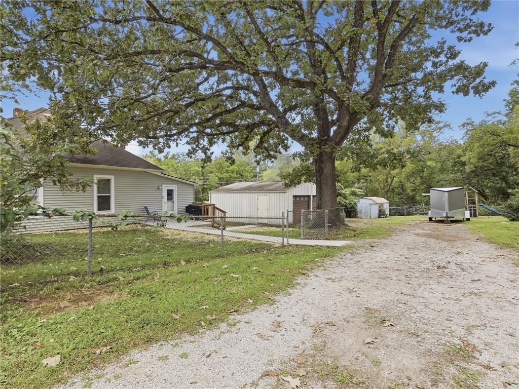Photo 7 of 1300 Kearney Road