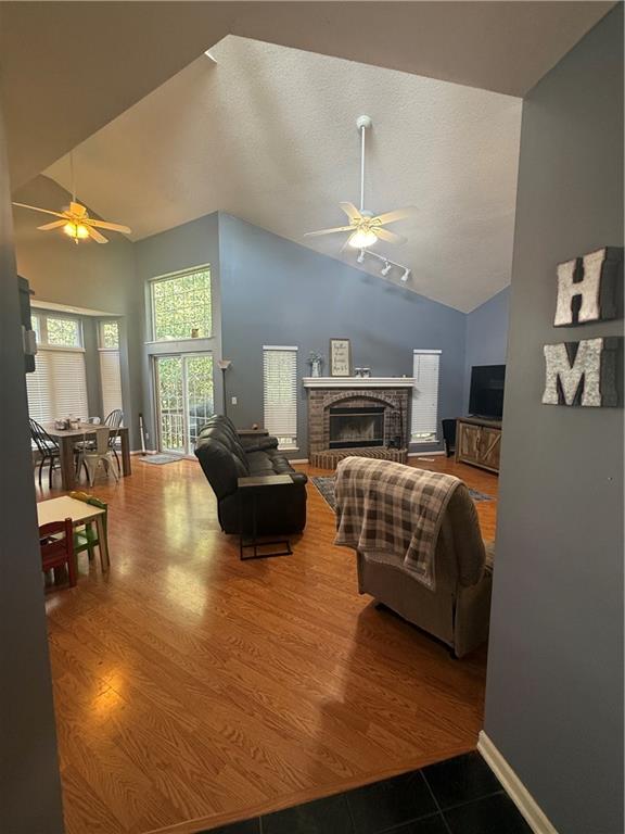 Photo 5 of 510 S Dyer Street