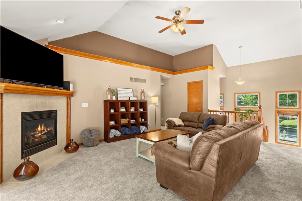 Photo 7 of 2701 NW Richard Drive