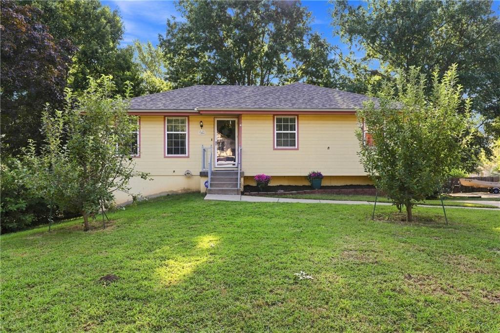Photo of 3204 SE 5TH Court
