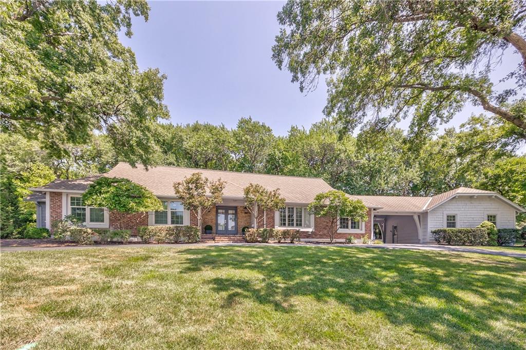 Photo of 9853 Rosewood Drive