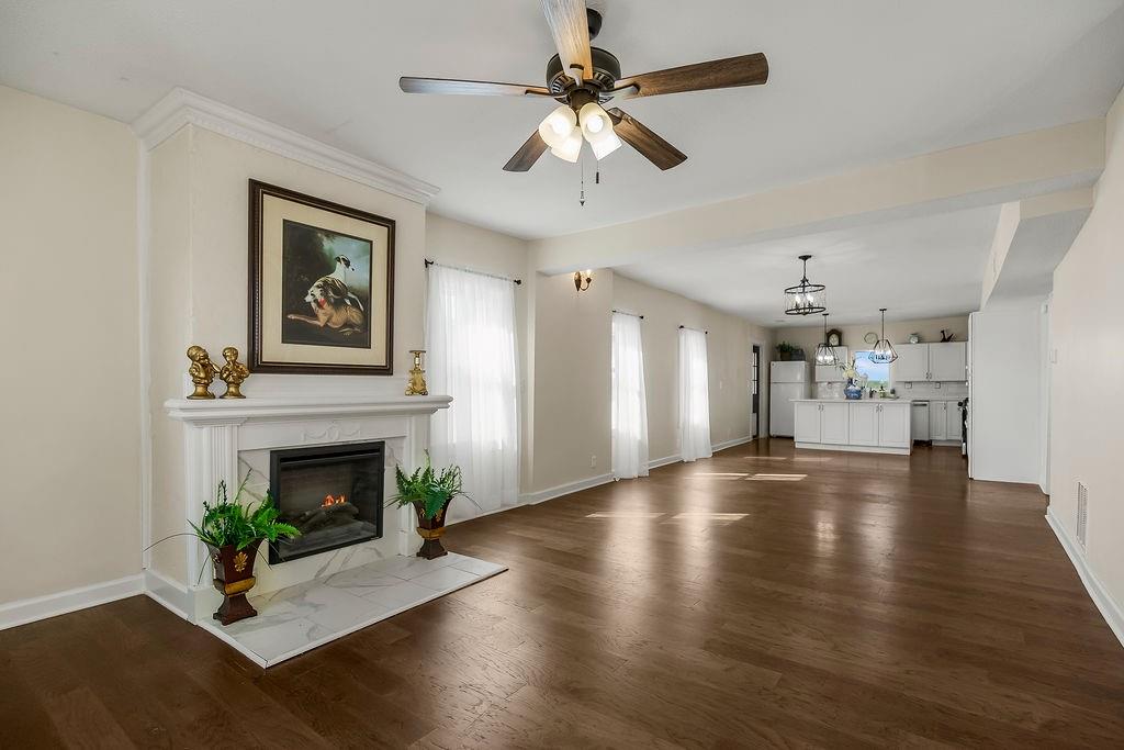 Photo 5 of 21497 203rd Street