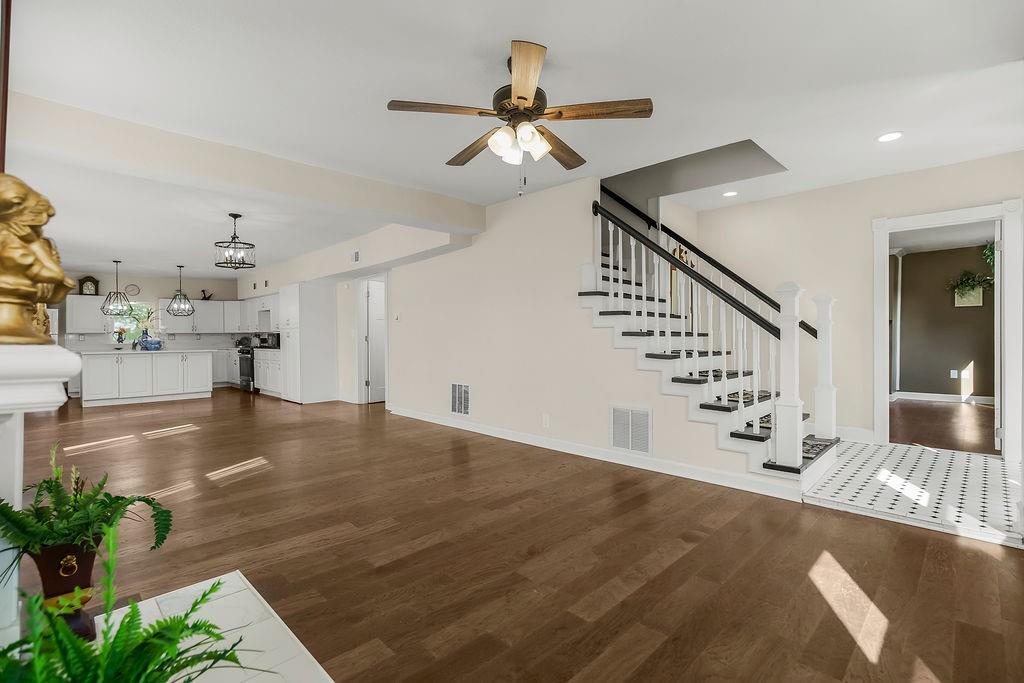 Photo 6 of 21497 203rd Street