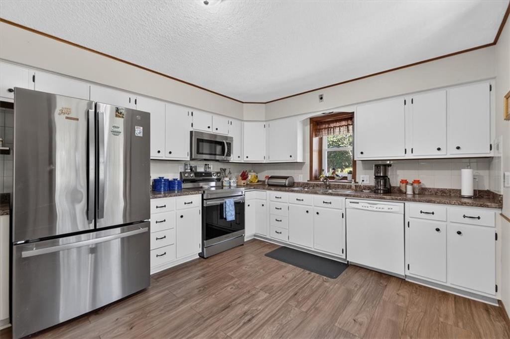 Photo 4 of 33600 E 315th Street