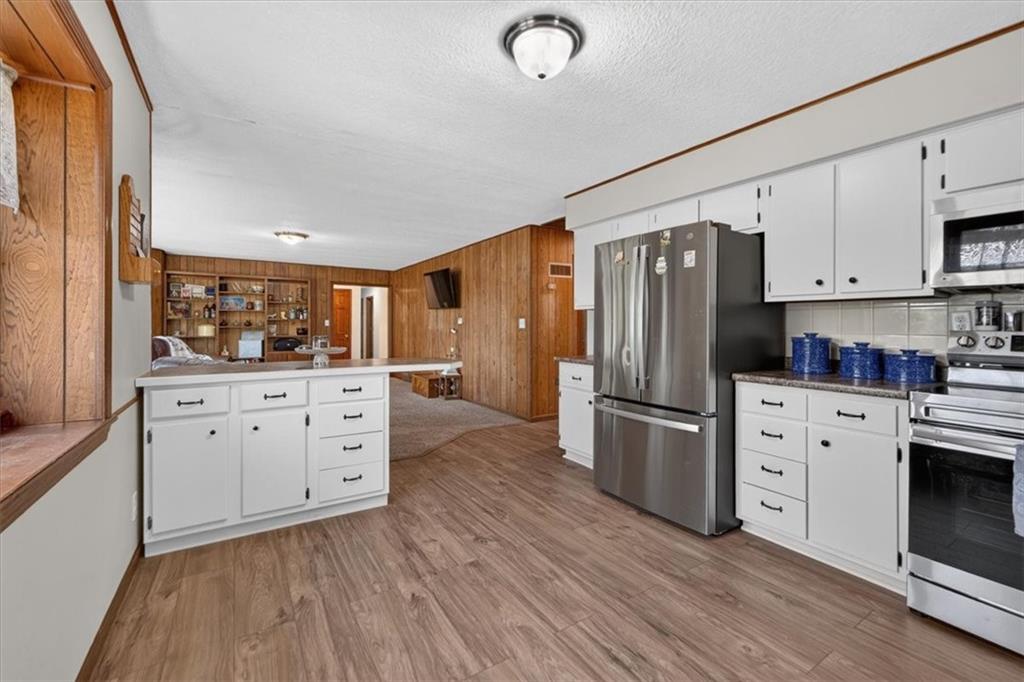 Photo 7 of 33600 E 315th Street