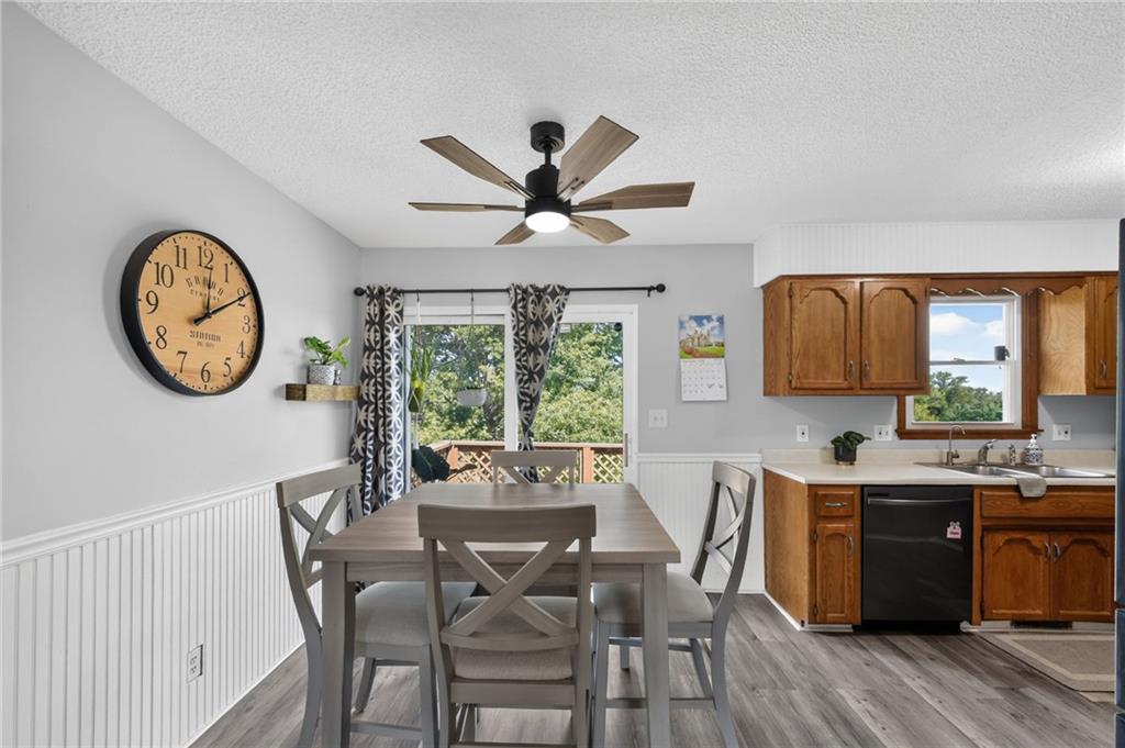 Photo 6 of 306 Lakeland Drive