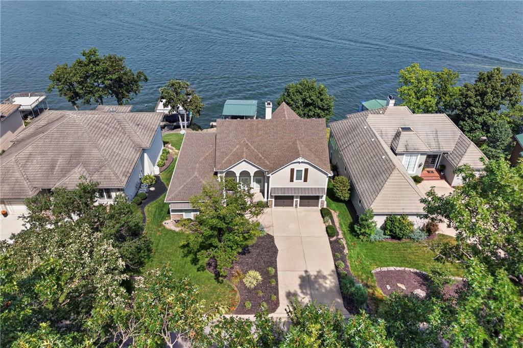 Photo 3 of 326 SouthShore Drive