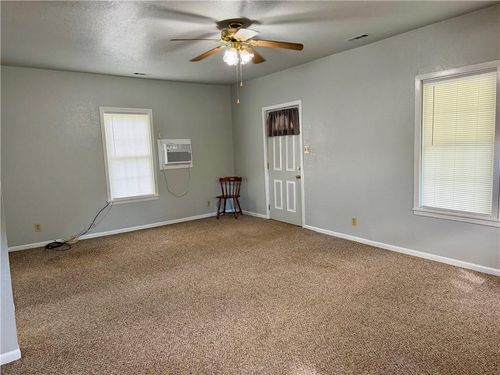 Photo 2 of 1506 6th Avenue