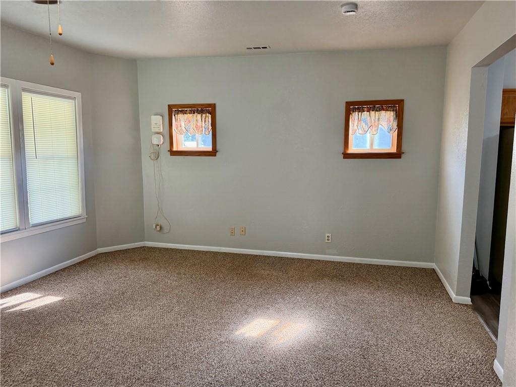 Photo 3 of 1506 6th Avenue