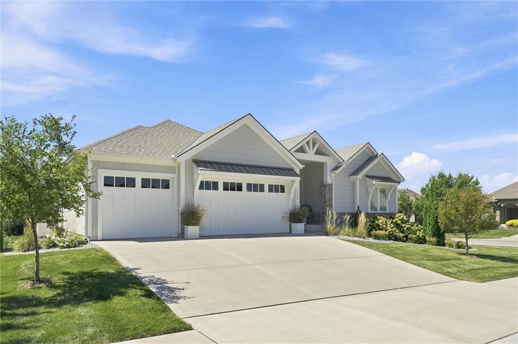 Photo 3 of 1210 Metfield Lane
