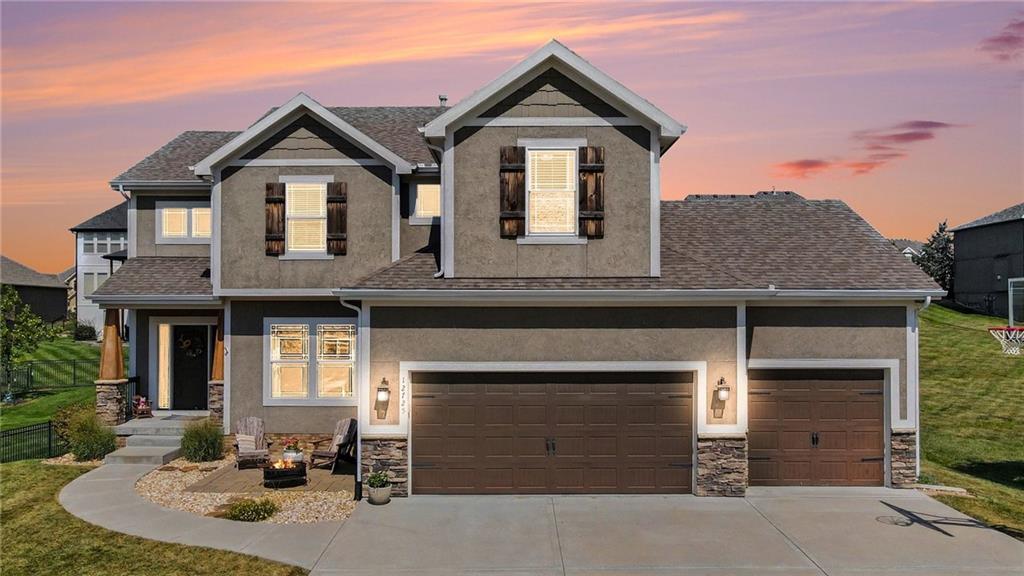 Photo 2 of 12725 N Overbrook Drive