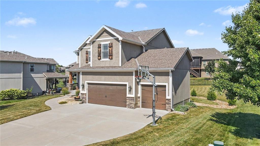 Photo 3 of 12725 N Overbrook Drive