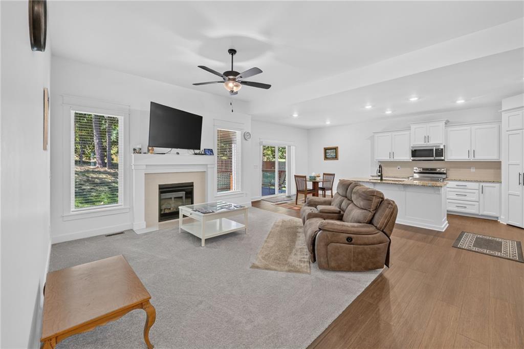Photo 5 of 204 S Marimack Court