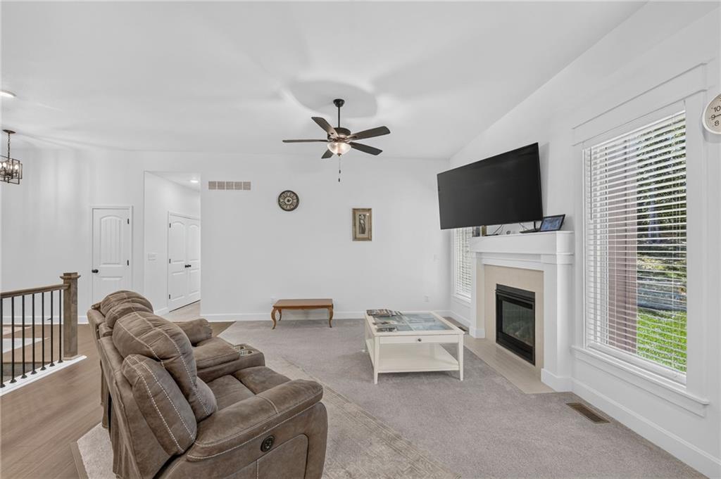 Photo 6 of 204 S Marimack Court