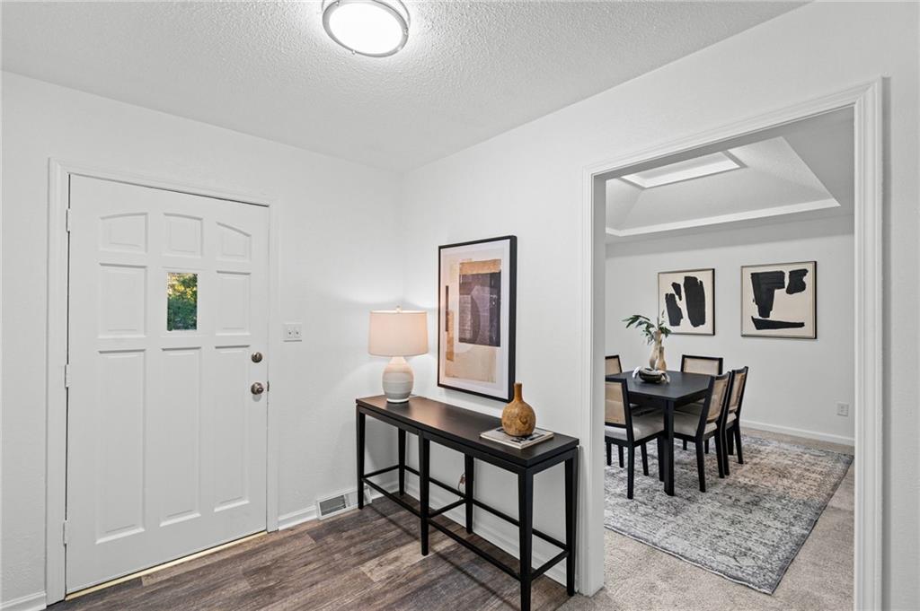 Photo 4 of 2800 S Cochise Drive