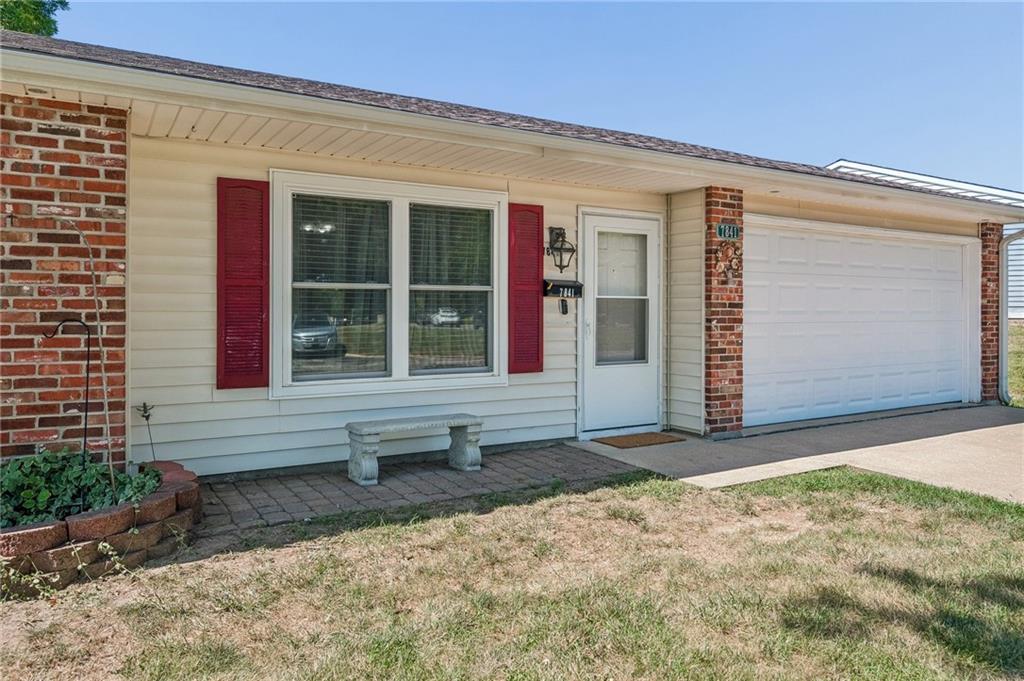 Photo 2 of 7841 Freeman Avenue