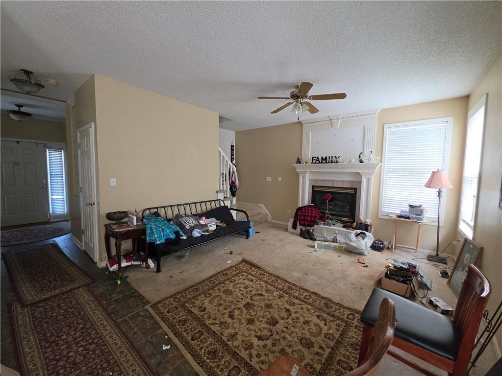 Photo 3 of 5209 S Powell Avenue