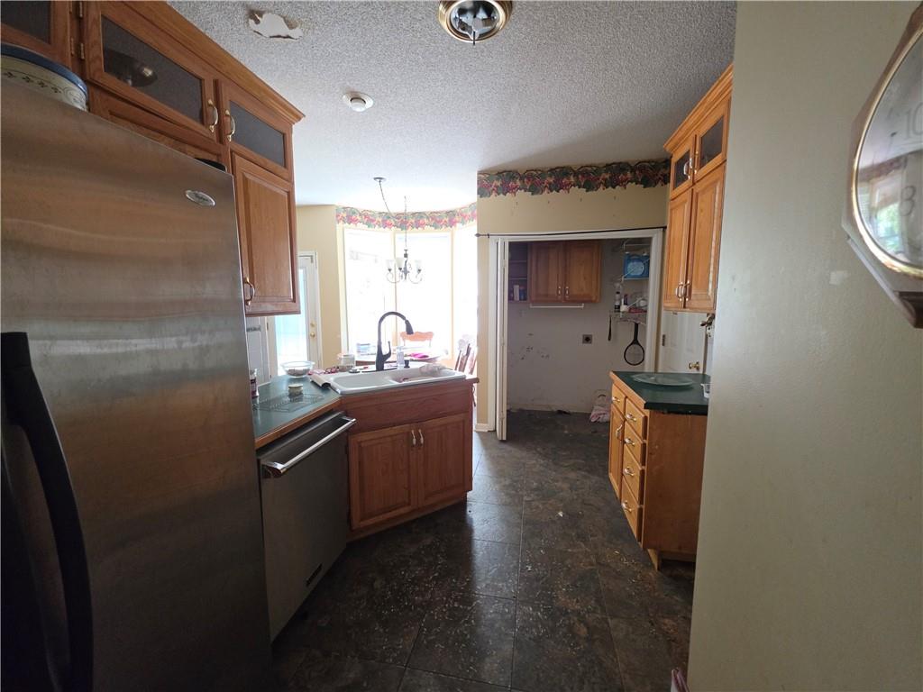 Photo 5 of 5209 S Powell Avenue