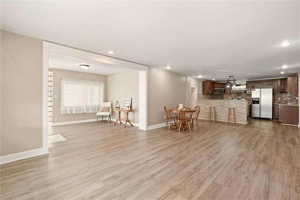 Photo 7 of 6207 Leavenworth Road