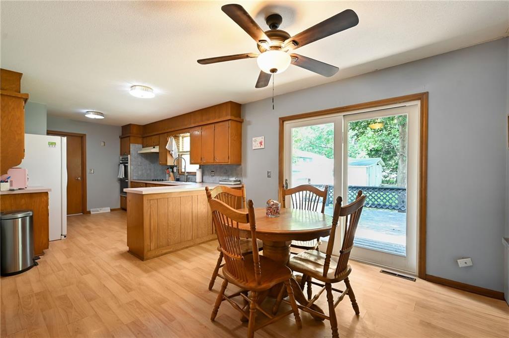 Photo 6 of 503 SW Maple Lane