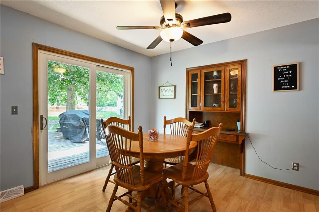 Photo 7 of 503 SW Maple Lane