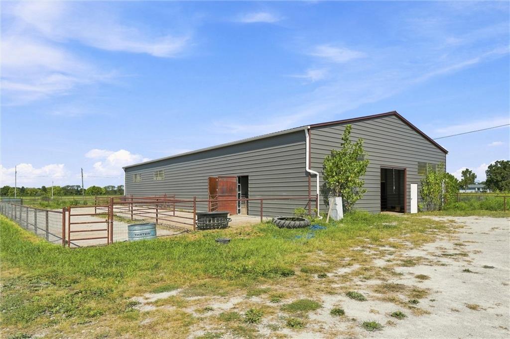 Photo 4 of 27611 S Belle Plain Road