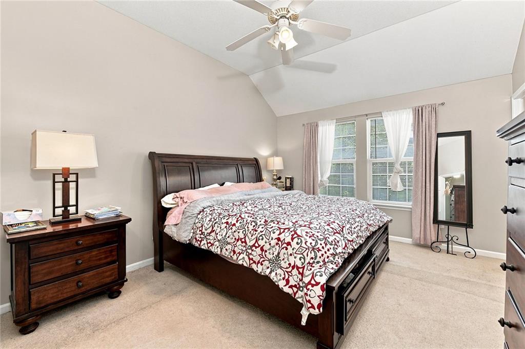 Photo 6 of 728 S Maple Street