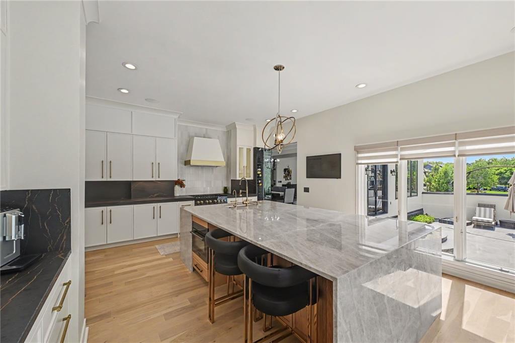 Photo 3 of 5346 W 123RD Street
