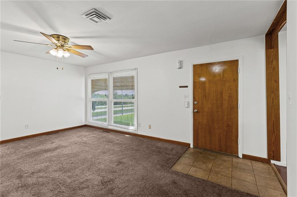 Photo 5 of 800 Marilynn Avenue
