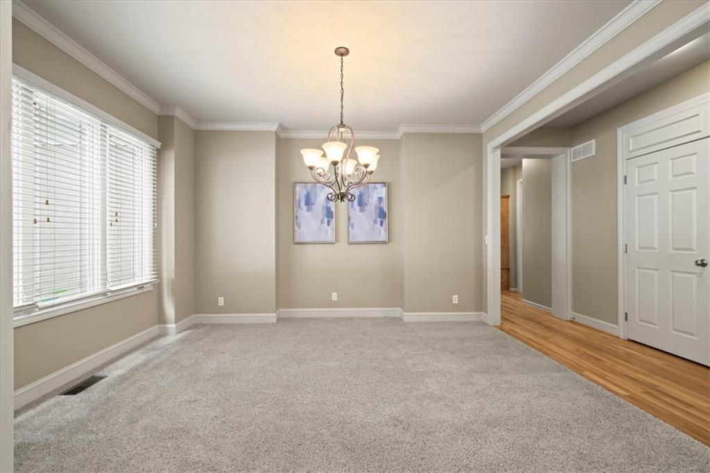 Photo 5 of 8426 Haven Street