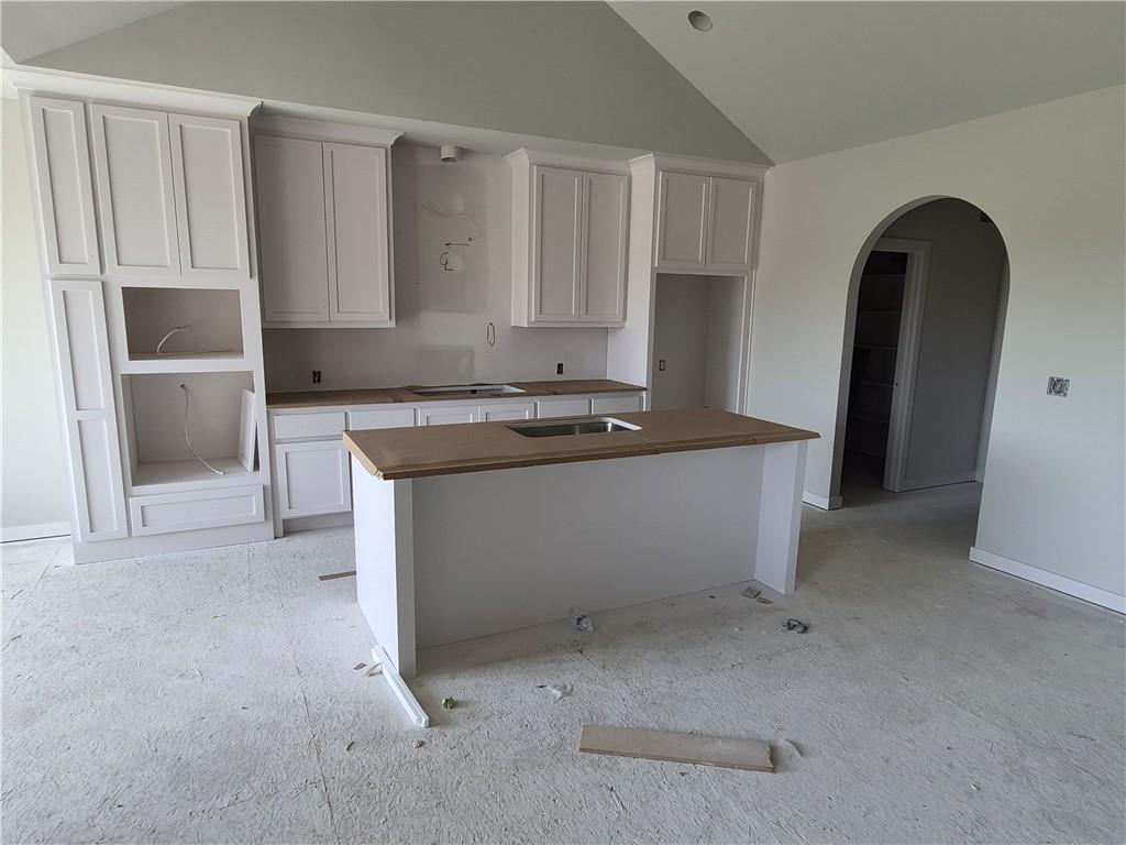 Photo 6 of 5008 N 146th Street