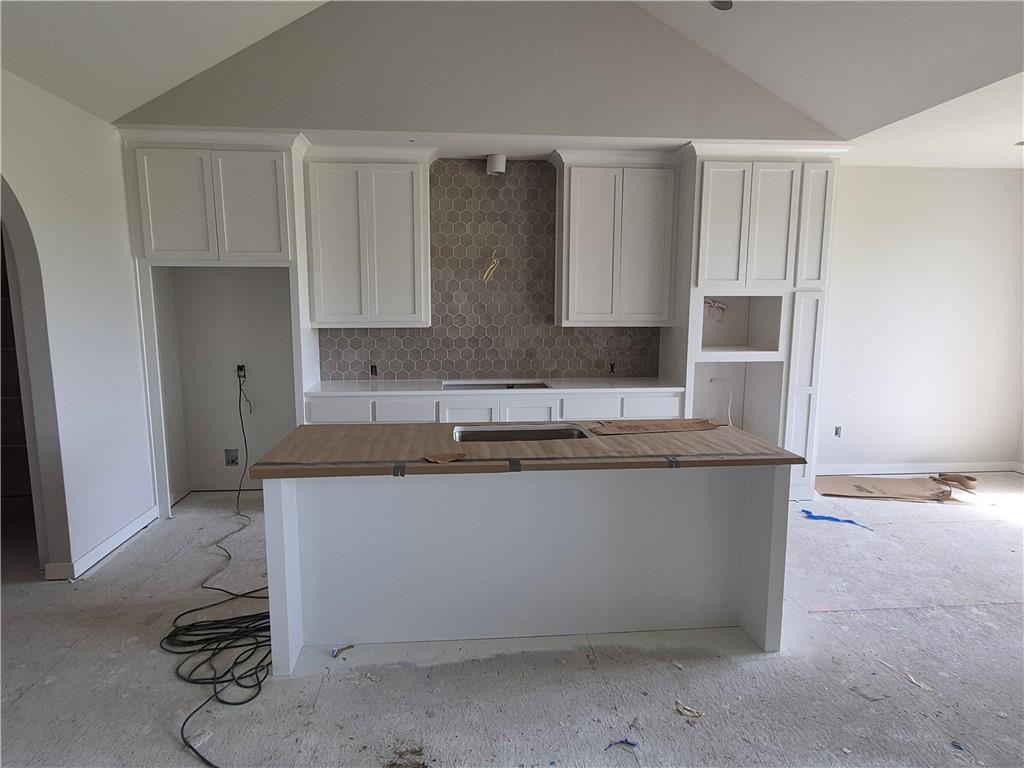 Photo 6 of 5010 N 146th Street