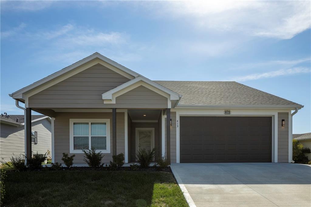 Photo of 413 NE Poplar Court