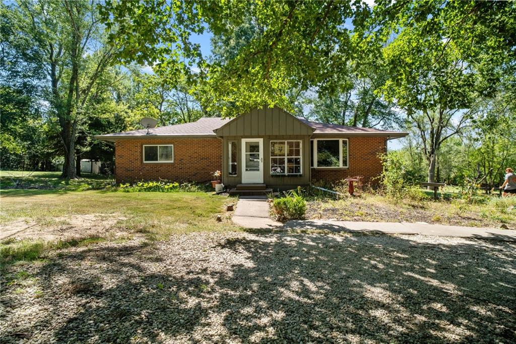 Photo 3 of 20269 McLouth Road
