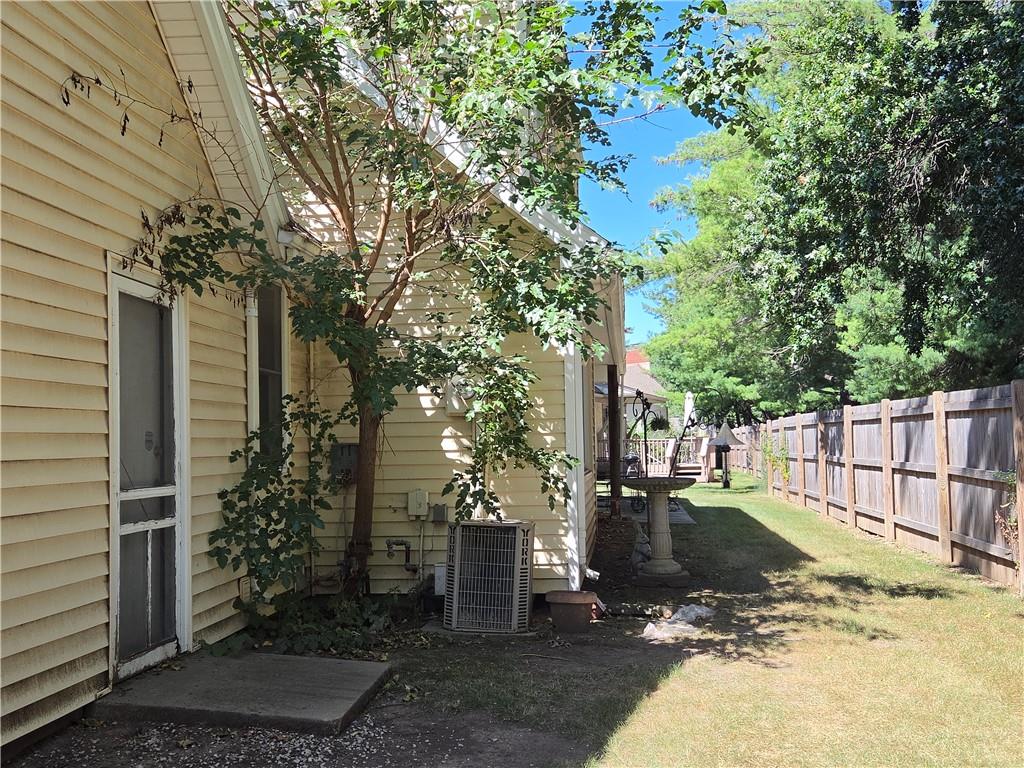Photo 3 of 4506 W 90th Street