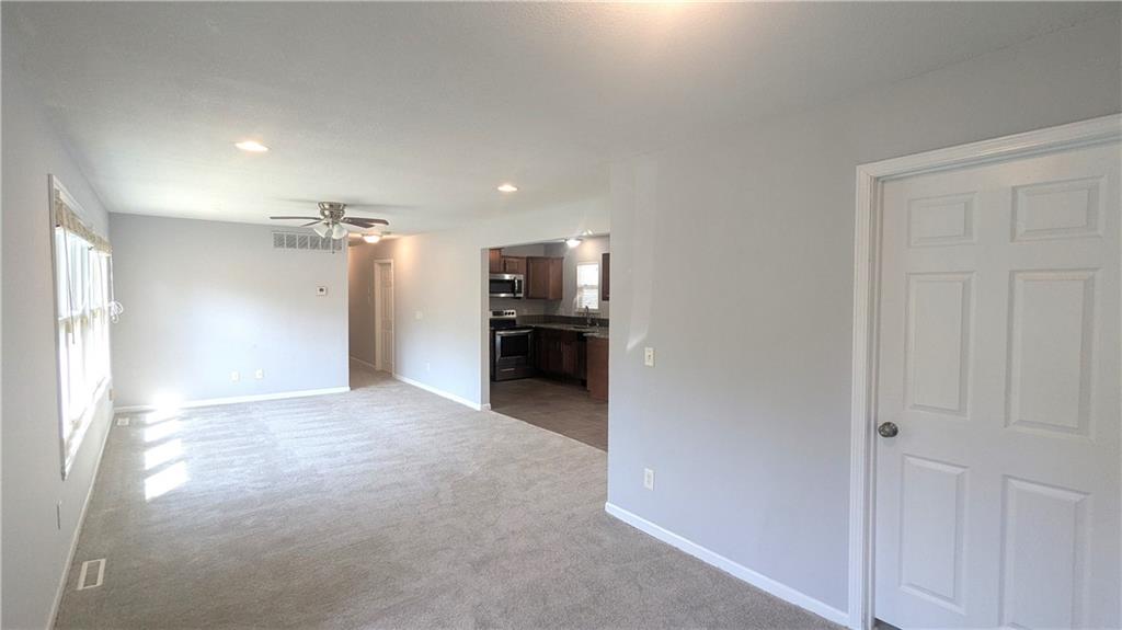Photo 6 of 2201 NW Vesper Street