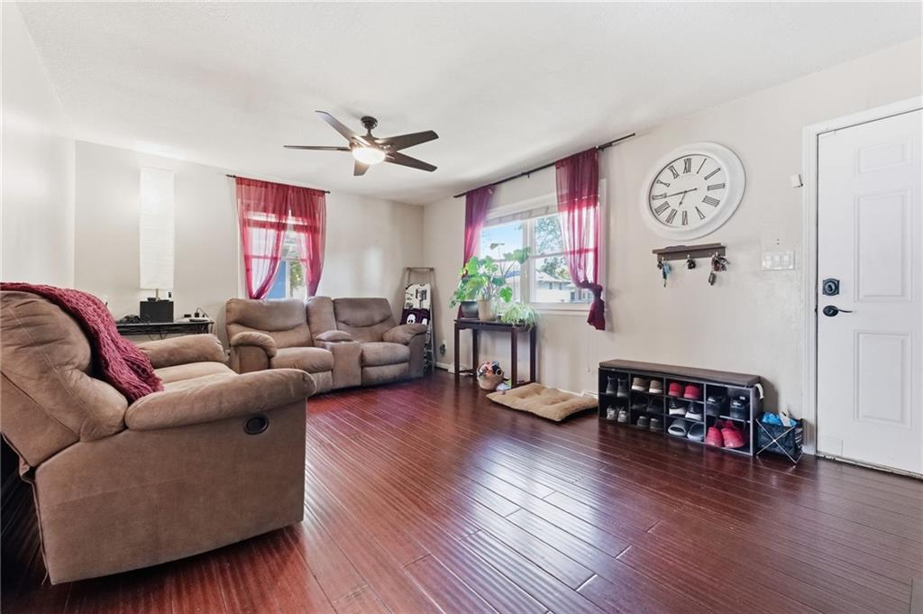 Photo 4 of 1304 CLARK Avenue