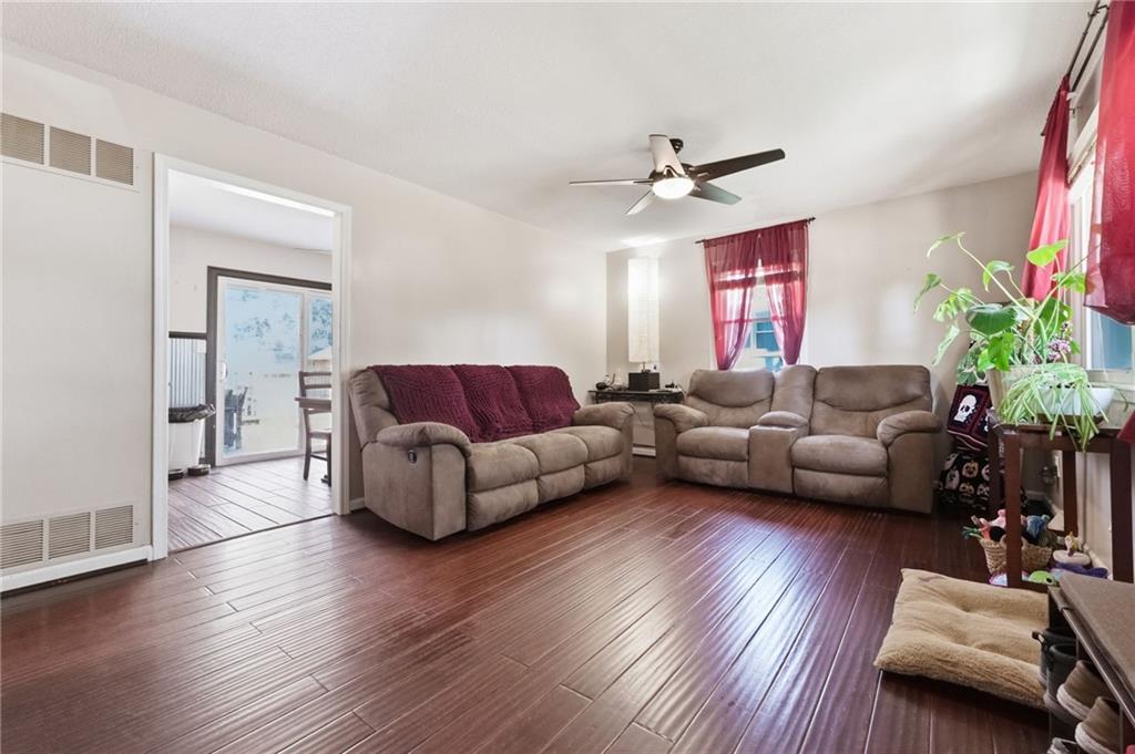 Photo 5 of 1304 CLARK Avenue