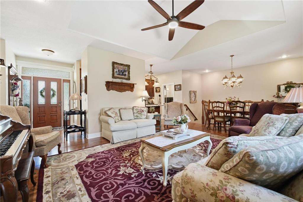 Photo 4 of 29419 Palmer Drive