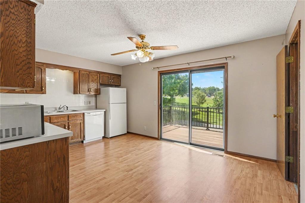 Photo 5 of 216 Stonebridge Lane