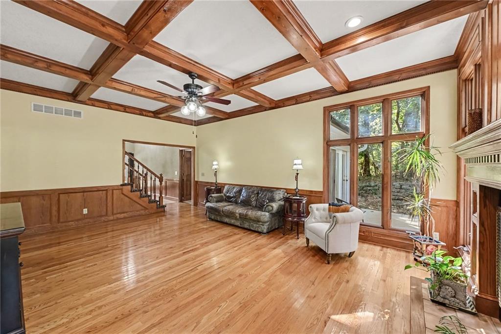 Photo 7 of 8225 NW Weatherby Drive
