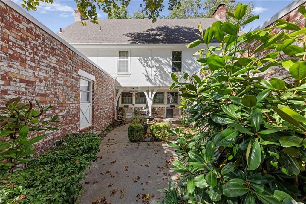 Photo of 10214 Conser Street