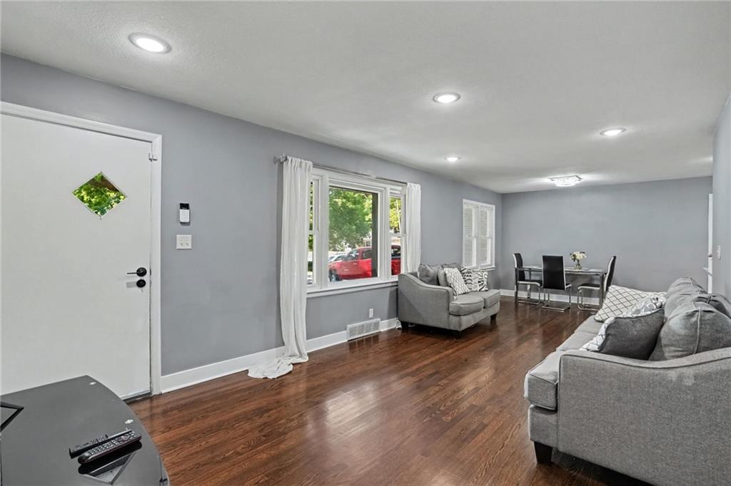 Photo 6 of 2825 N 76th Street
