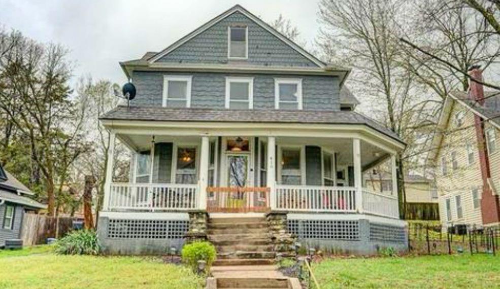 Photo of 410 Wildwood Street in Excelsior Springs, MO